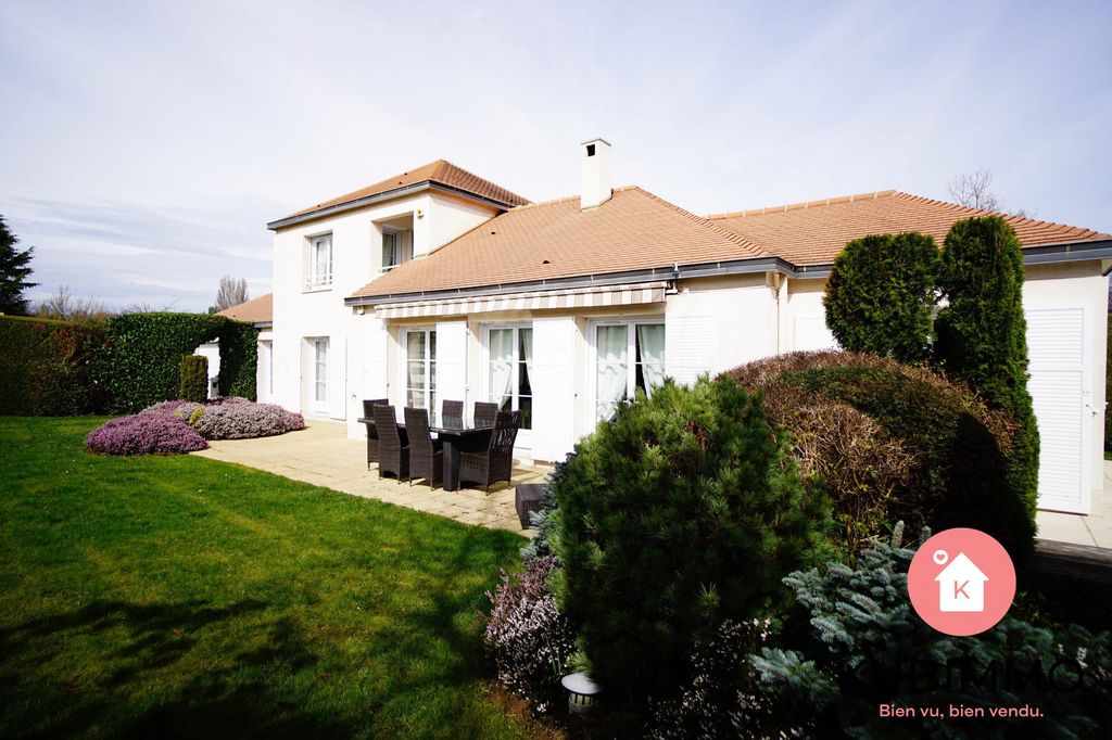 3 bedroom luxury House for sale in France 128777470