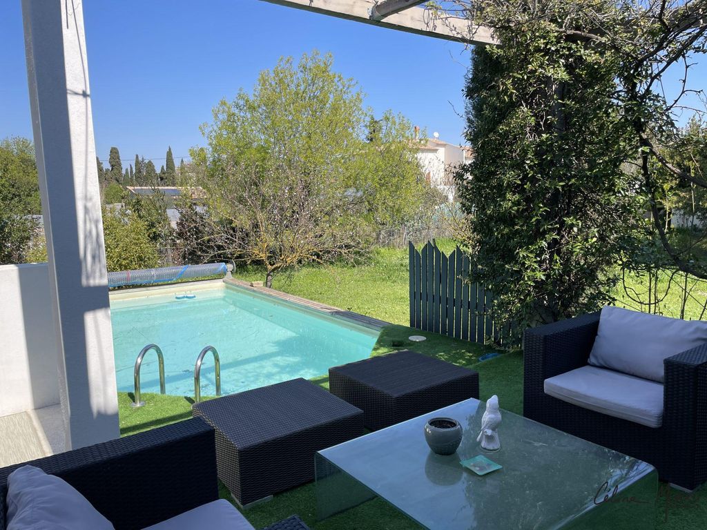 Luxury House for sale in Sérignan, LanguedocRoussillon 117328065