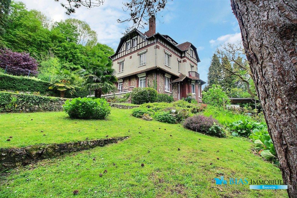 Prestigieus huis te koop in VillersÉcalles,