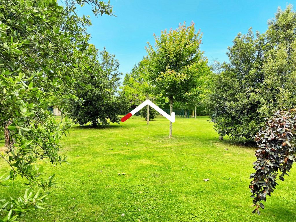 10 room luxury House for sale in SaintMalo, Brittany 129260319