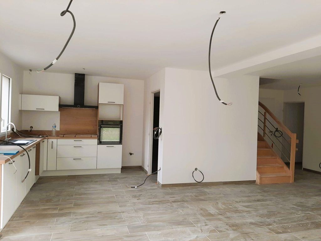 5 room luxury House for sale in La BauleEscoublac, Pays de la Loire