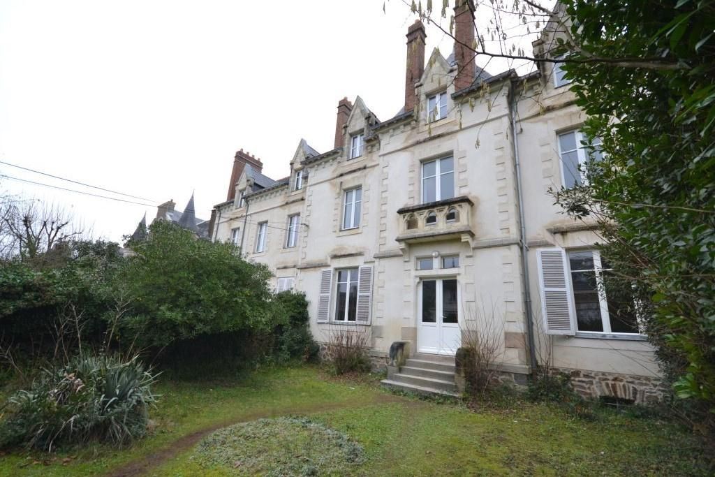 10 room luxury House for rent in Nantes, France 128767509