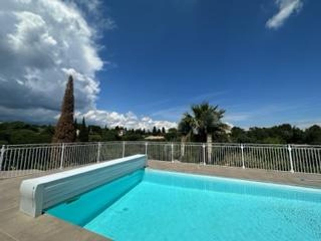 Luxury Villa for sale in Nîmes, Occitanie 128979386