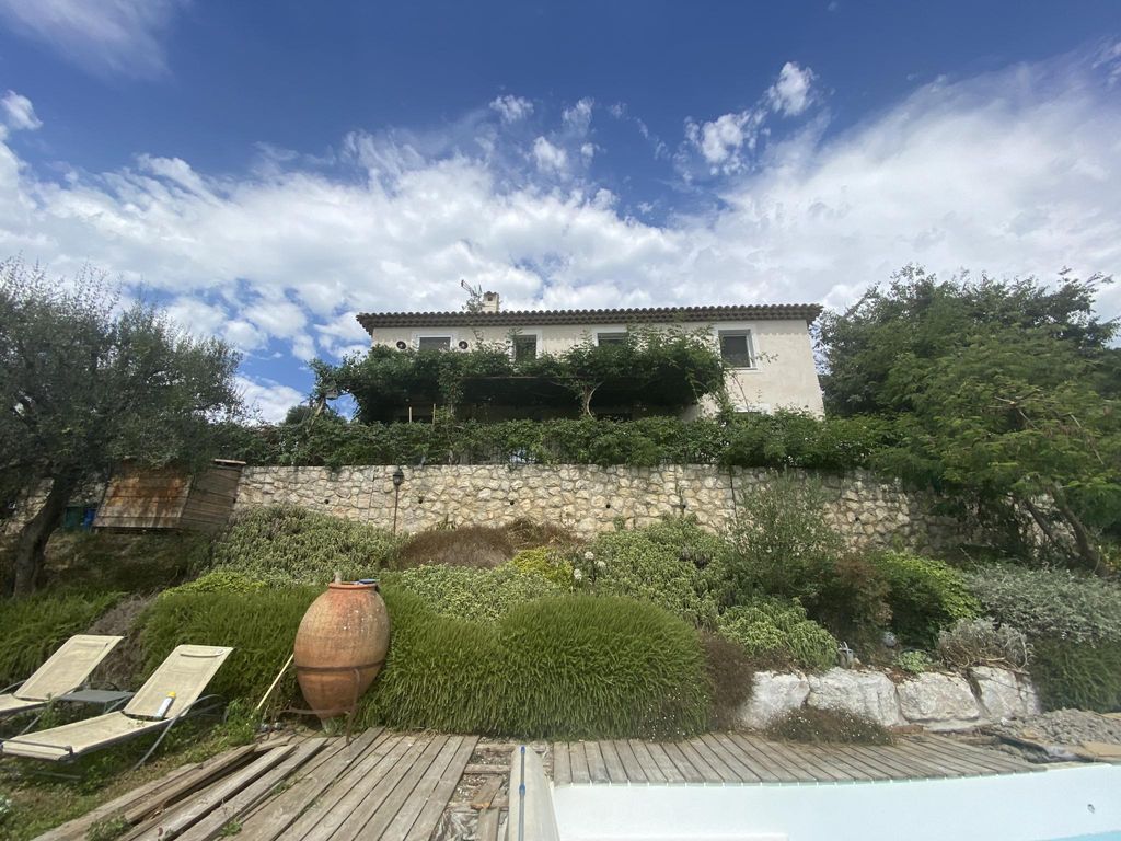 6 Room Luxury Villa For Sale In Vence France 129147568