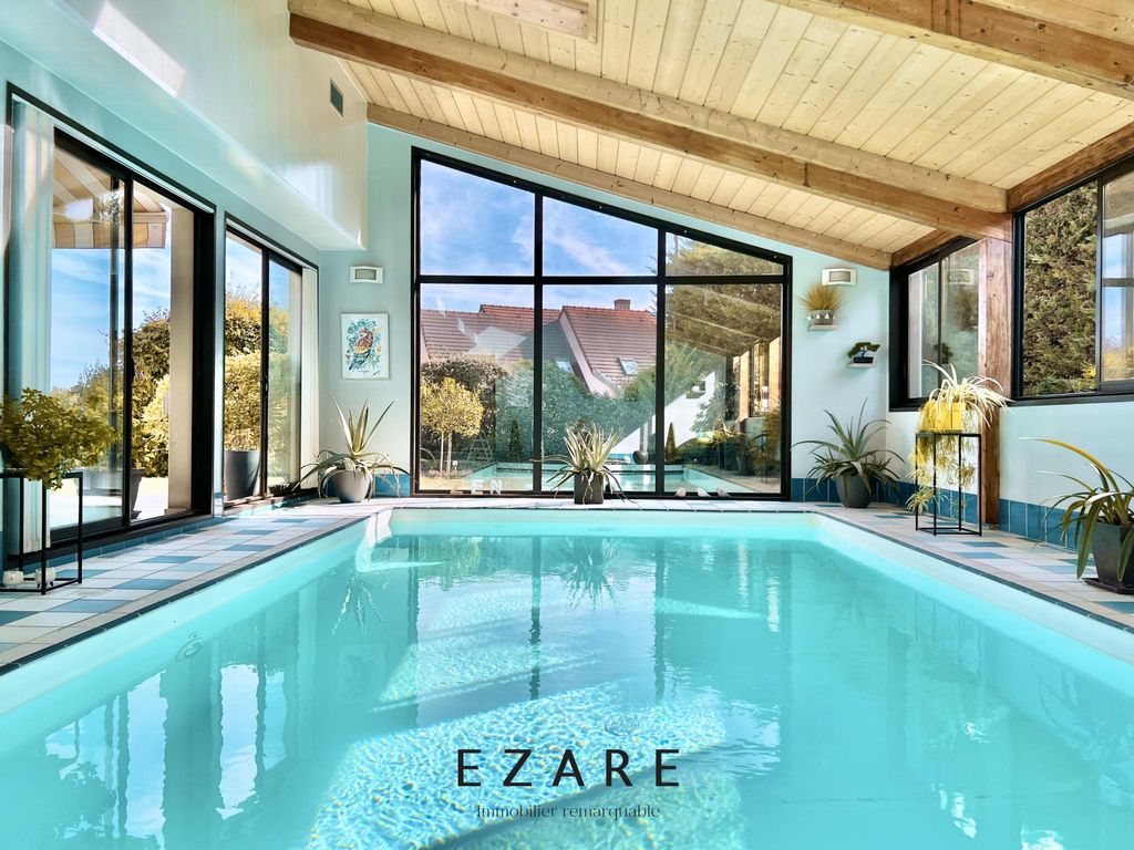 7 bedroom luxury House for sale in Dijon,