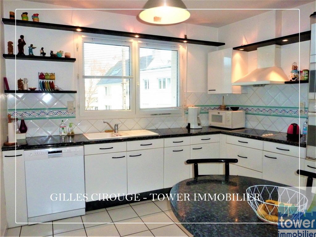 Maison de 7 pièces de luxe en vente à Lorient, Bretagne 118178505