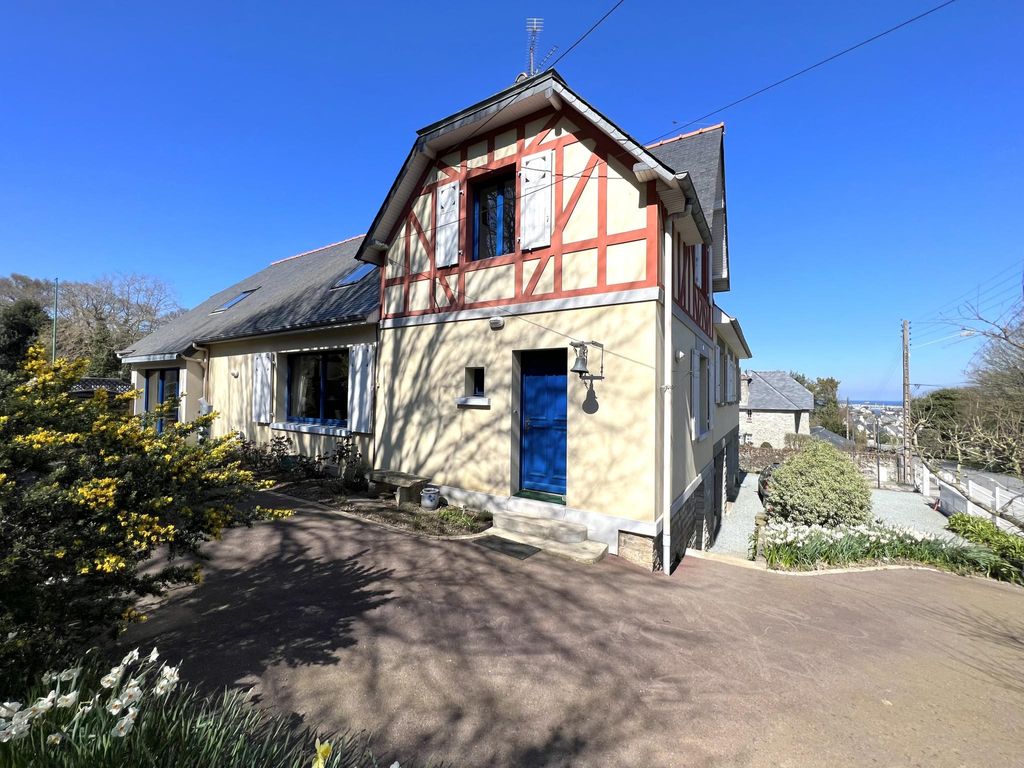 Maison de luxe en vente à SaintCastleGuildo, Bretagne 128699769