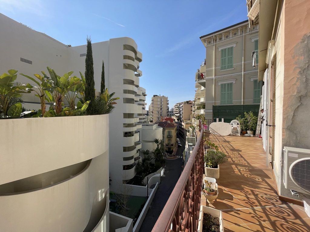 2 room luxury Flat for rent in Monaco 129290453
