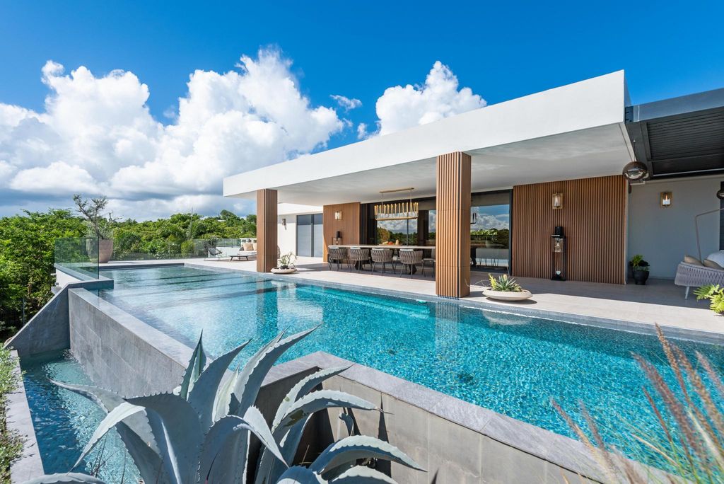 5 room luxury Villa for sale in Le Gosier, Guadeloupe 128310756