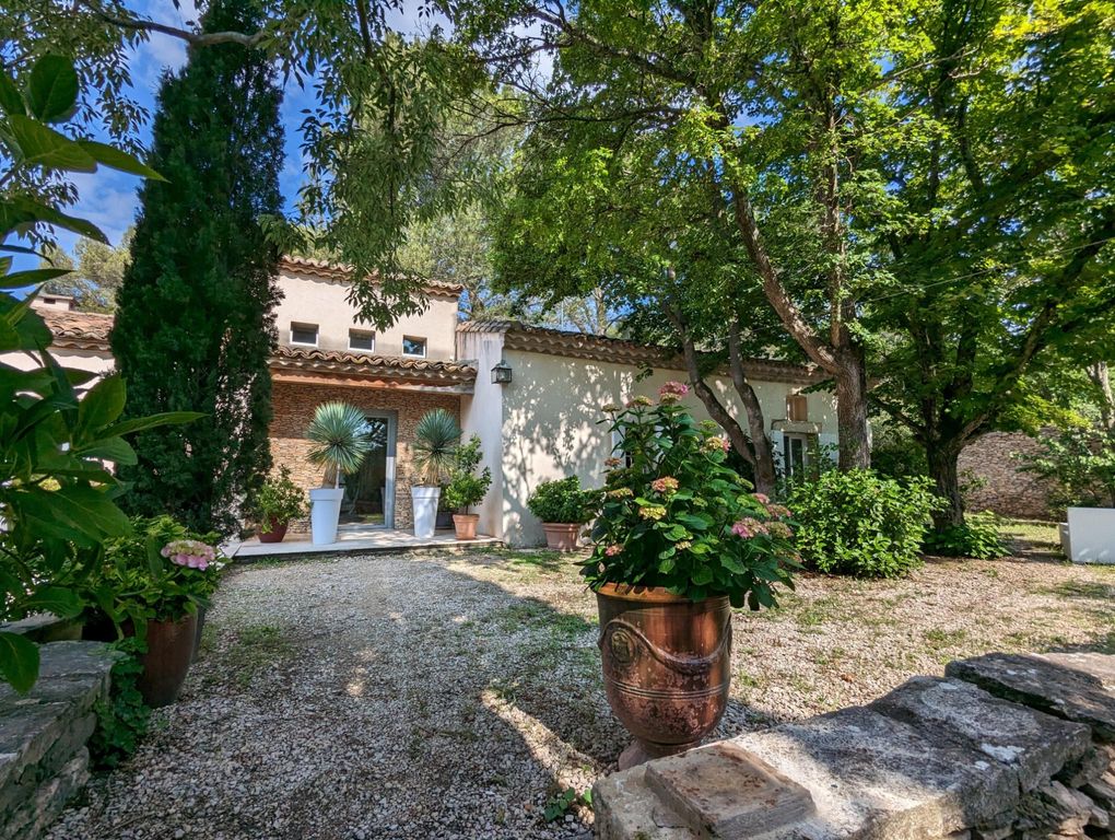 Luxury Villa for sale in Nîmes, Occitanie 128920344