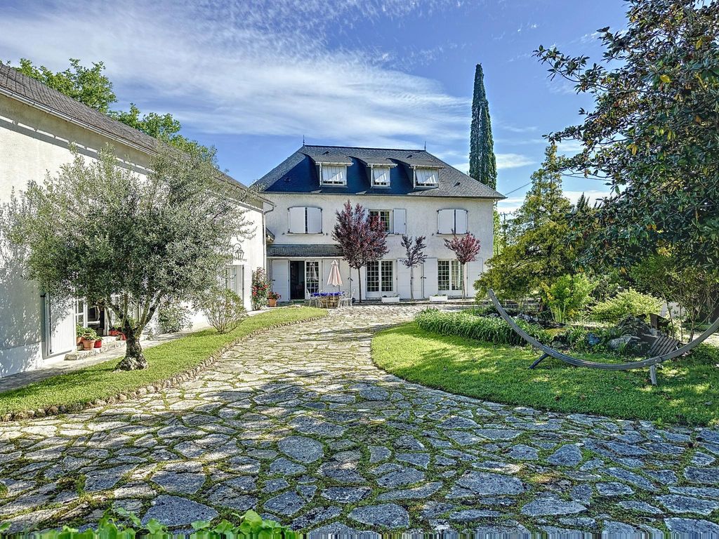 Pau, NouvelleAquitaine 주택 옥내 면적 312 m² mq 매매 128564541