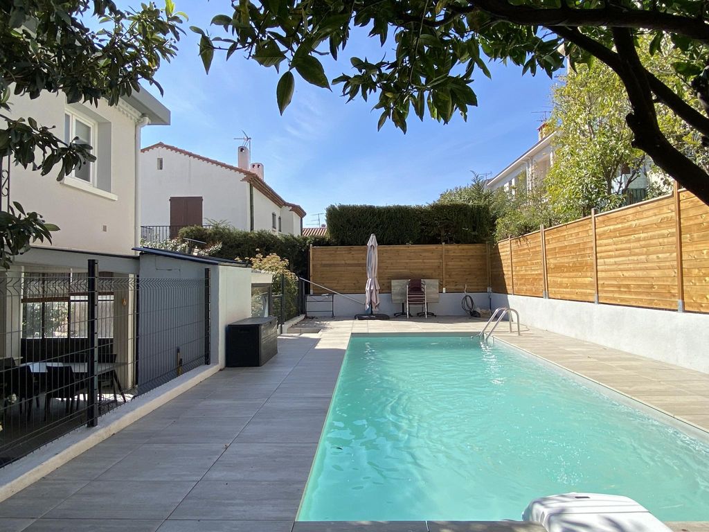 6 room luxury Villa for sale in Perpignan, France 128166662