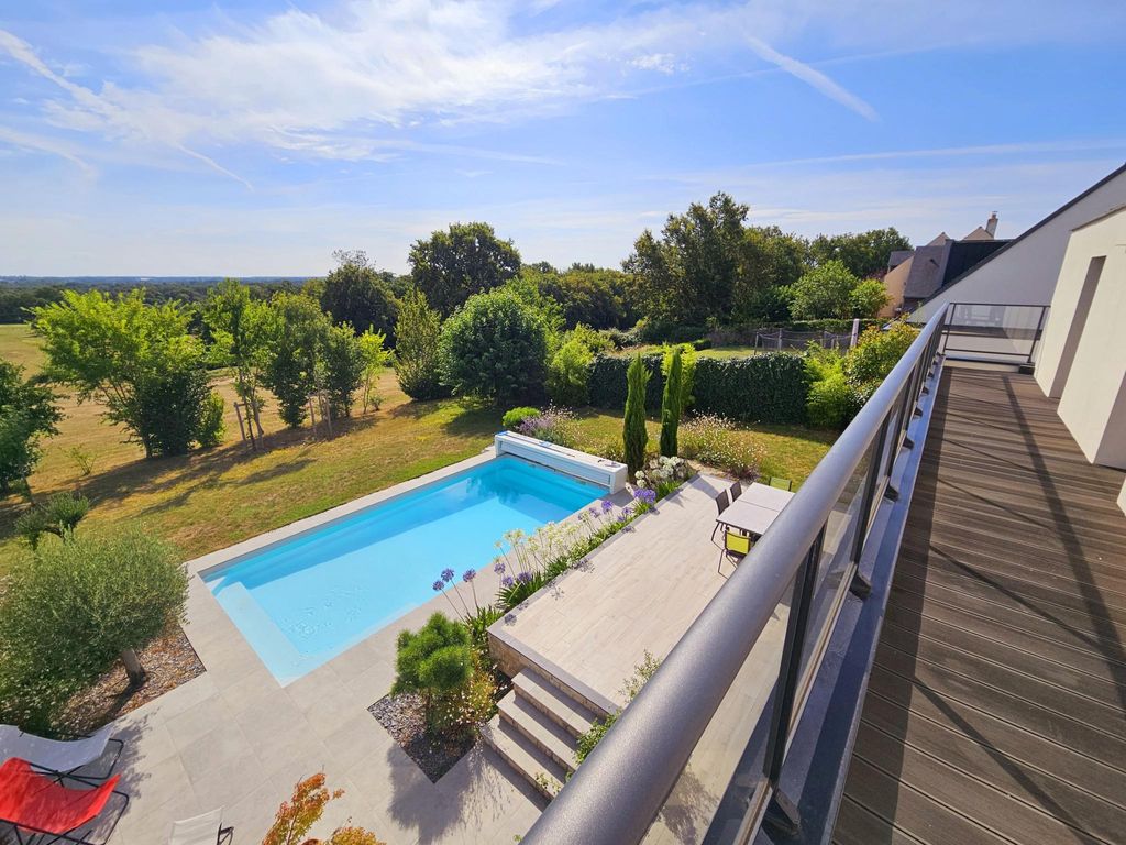 Luxury House for sale in Angers, France 129368401