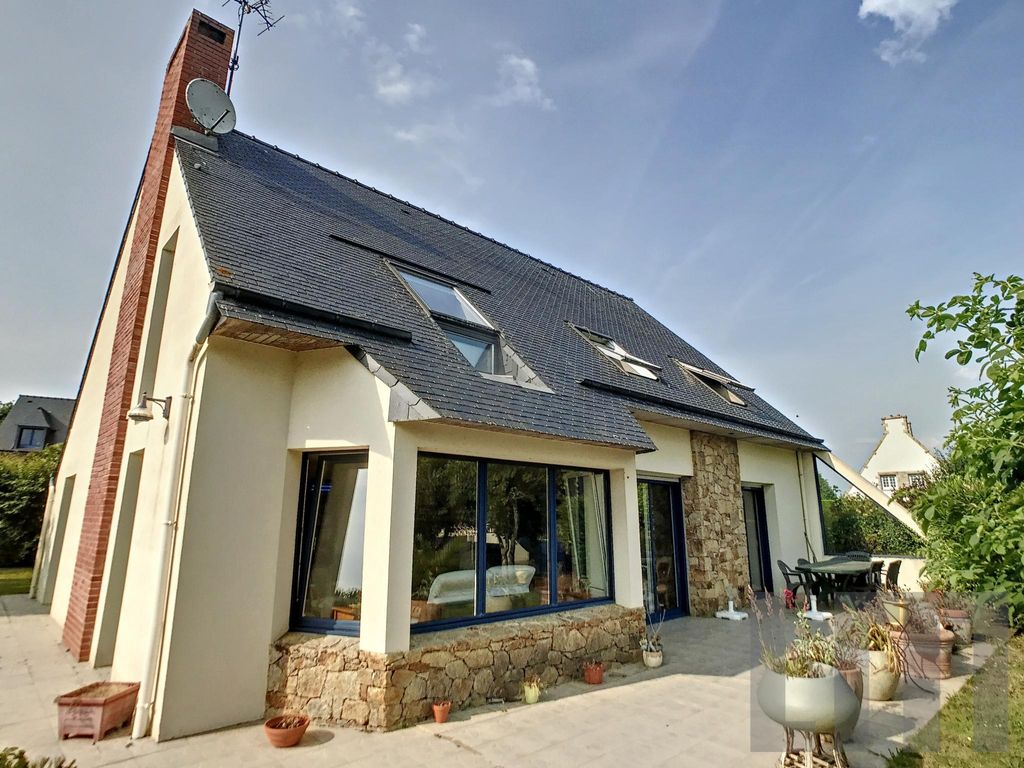 9 room luxury House for sale in Paimpol, Brittany 129007027