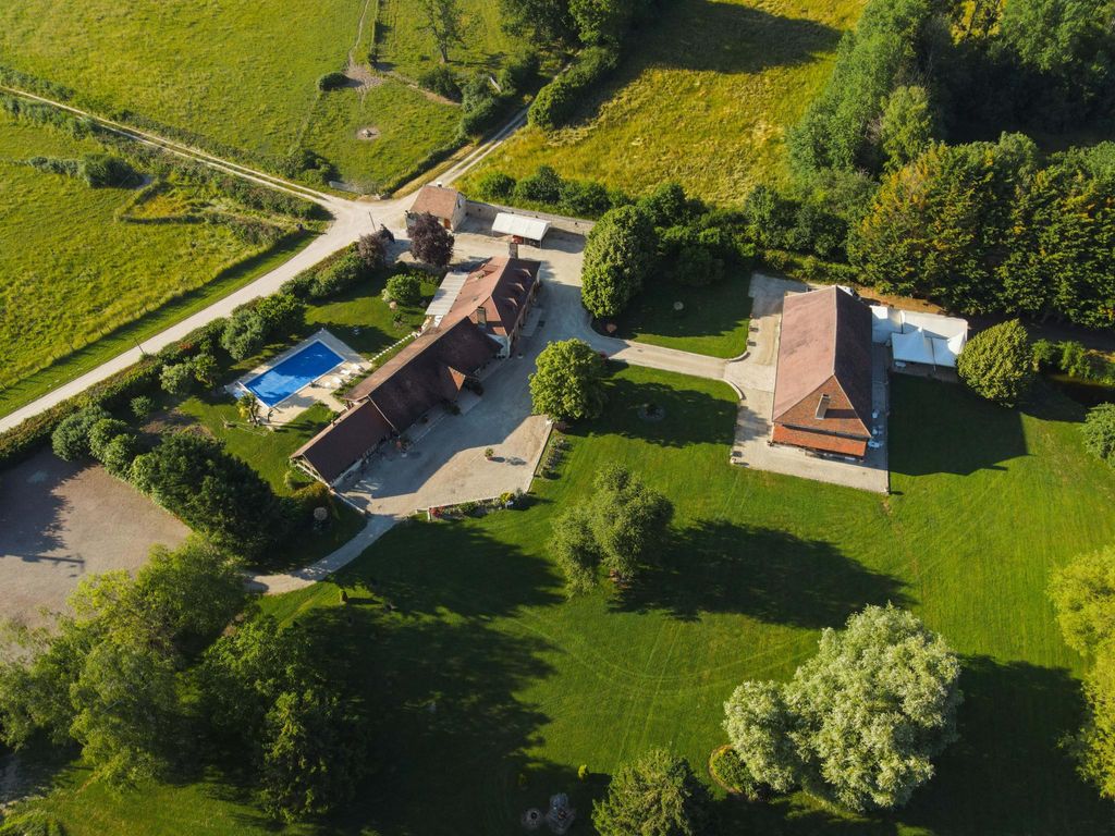 3 bedroom luxury House for sale in Troyes, France 124194005