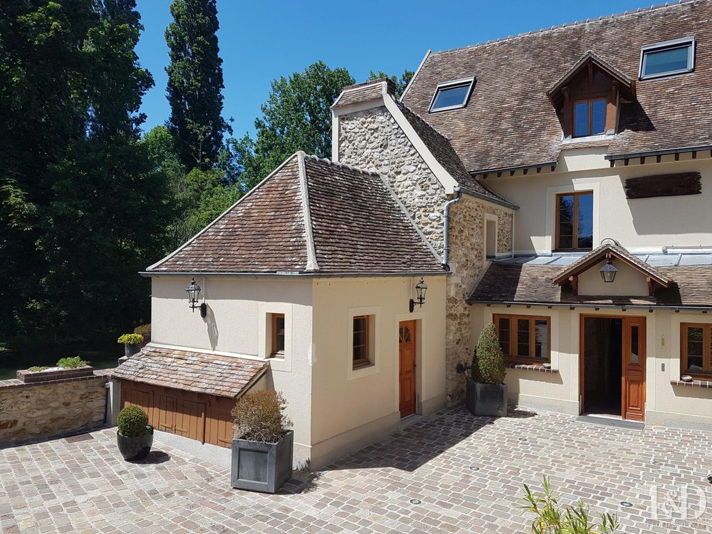 24 room luxury House for sale in VarennesJarcy, France 127944860