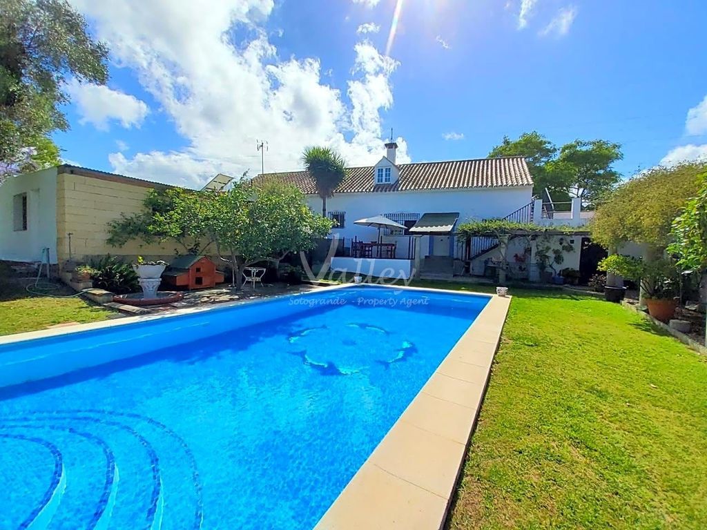 Casa de campo de alto standing de 4 dormitorios en venta