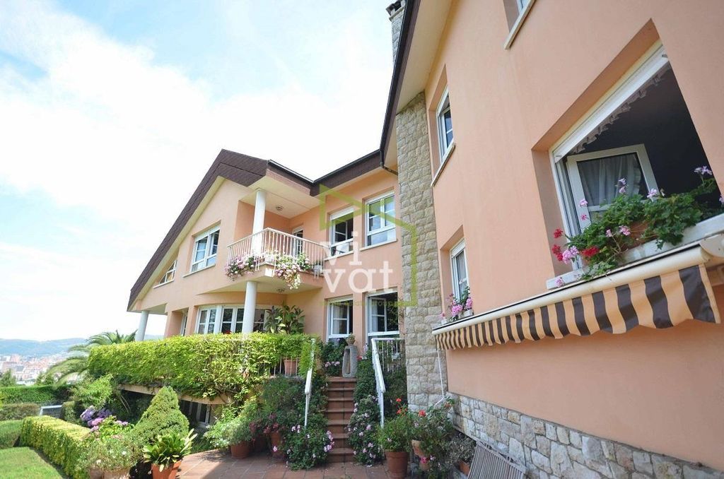 7 room luxury Villa for sale in Oviedo, Spain 68542145