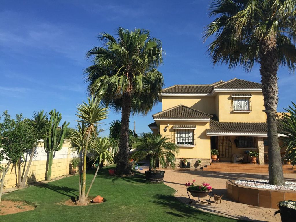 Exclusiva Villa / Chalet de 1900 m2 en venta Sanlúcar de Barrameda Exclusiva Villa / Chalet de 1900 m2 en venta Sanlúcar de Barrameda