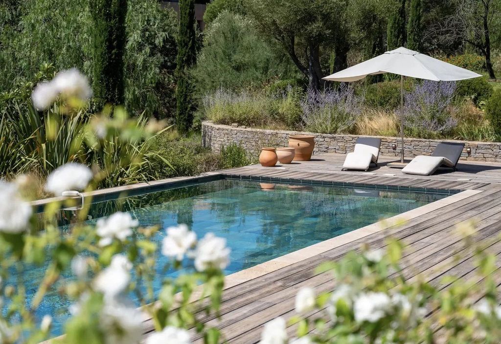 LuxusHaus mit 220 m2 zu verkaufen Hyères, Frankreich 130438864