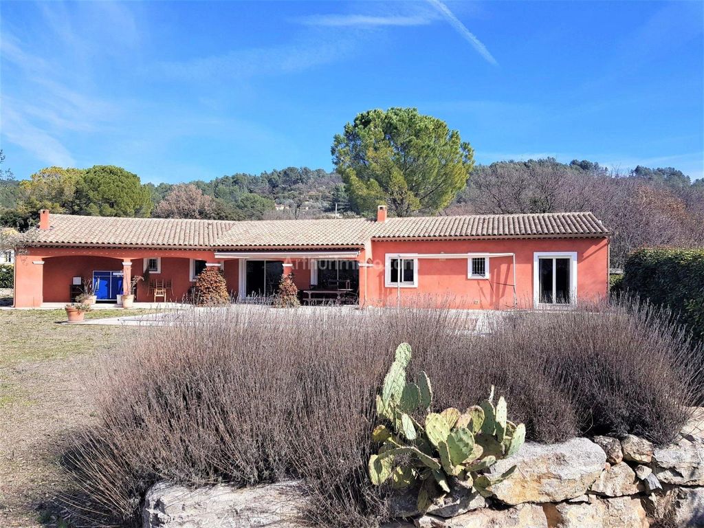 Luxuriöse 5 Zimmern Villa zu verkaufen in Callas, ProvenceAlpesCôte