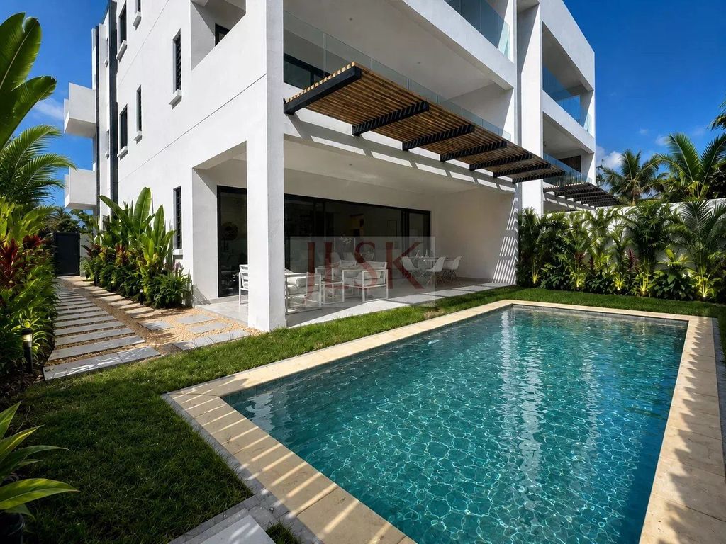 Престижная квартира в продажа Grand Baie, Маврикий