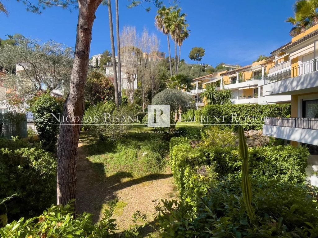 2 bedroom luxury Apartment for sale in SaintJeanCapFerrat, French