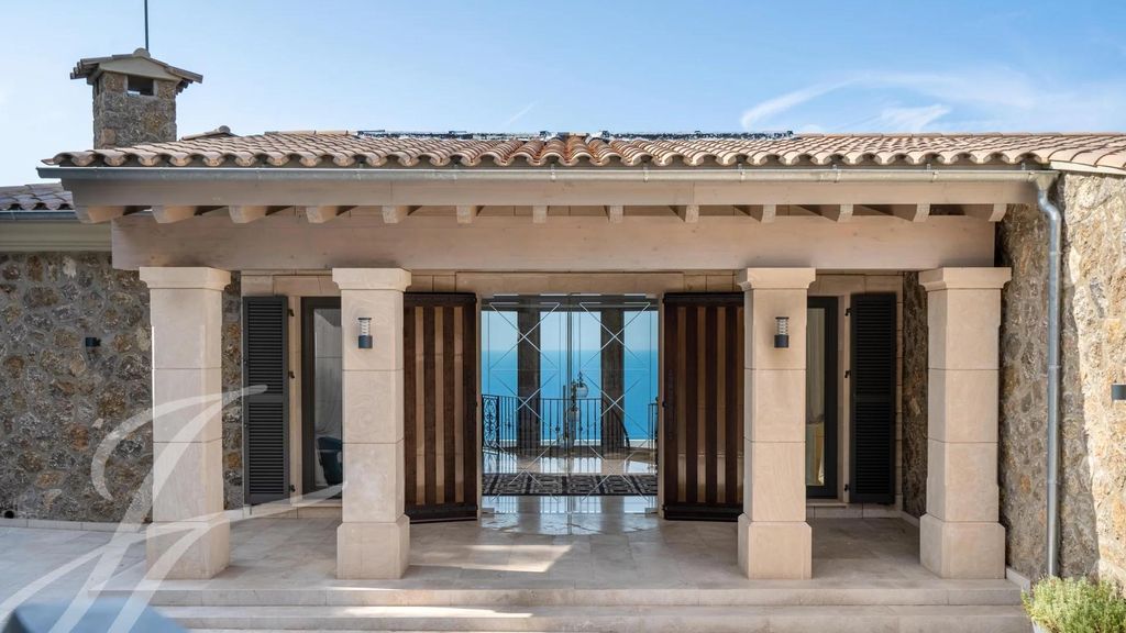 8 room luxury Villa for sale in Valldemossa, Spain 112599385