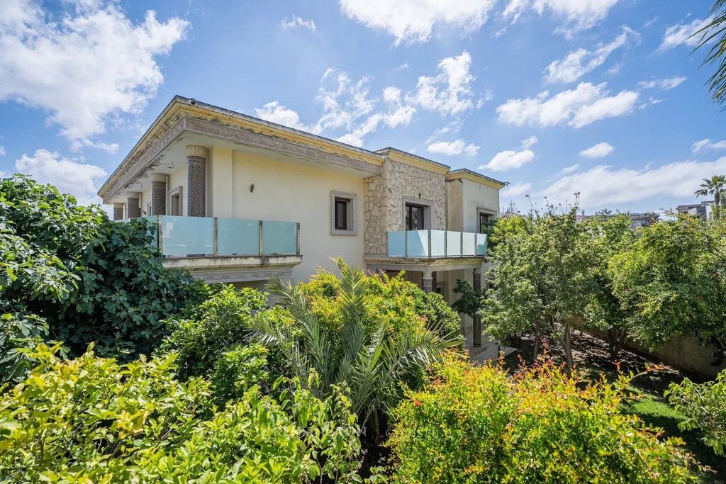 Престижная вилла 259 м2 в продажа Танжер, Марокко