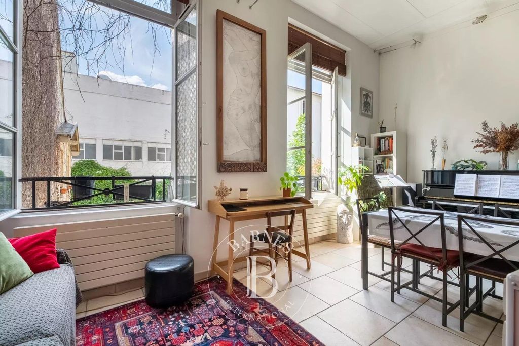 Piso de lujo en venta en Canal Saint Martin, Château d’Eau, Porte Saint