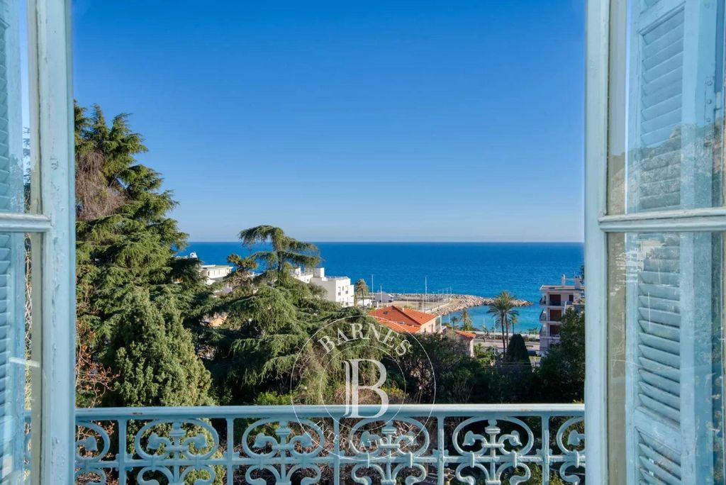 Luxury House for sale in Menton, France 128525997