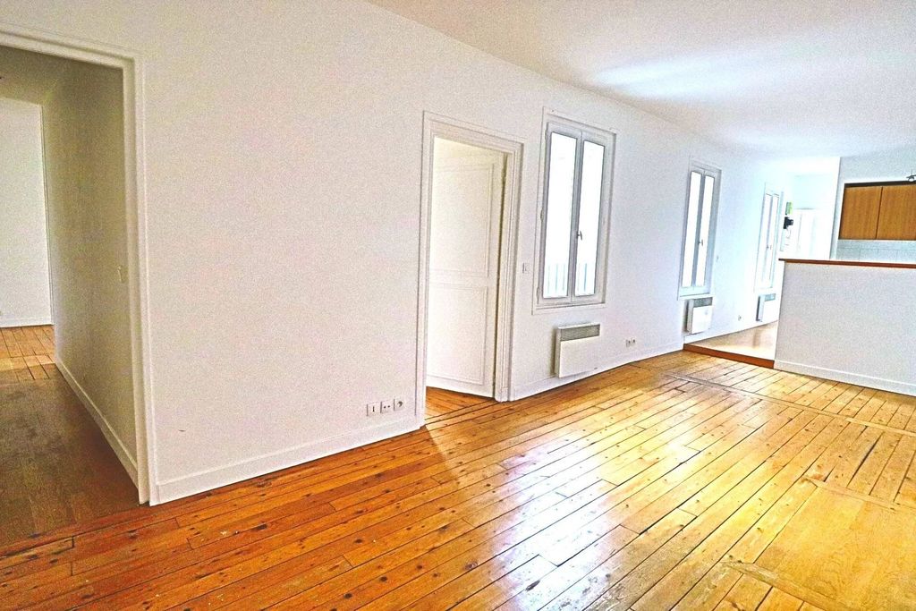 サン・マルタン運河、シャトー・ドー、ポルト・サン・ドニ, フランス共和国の 4部屋 売却高級アパートメント 128825403