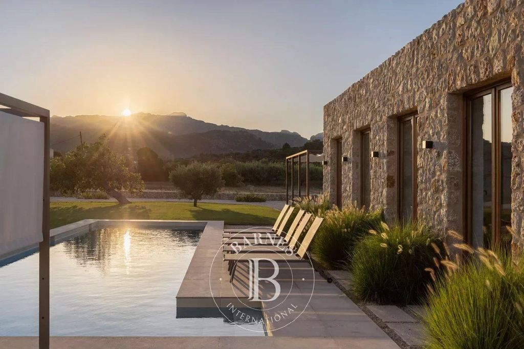 5 bedroom luxury Villa for sale in Pollença, Spain 130083628