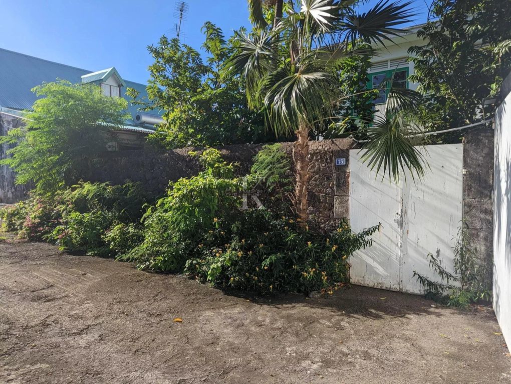 Luxury House for sale in BasseTerre, Guadeloupe 128269028