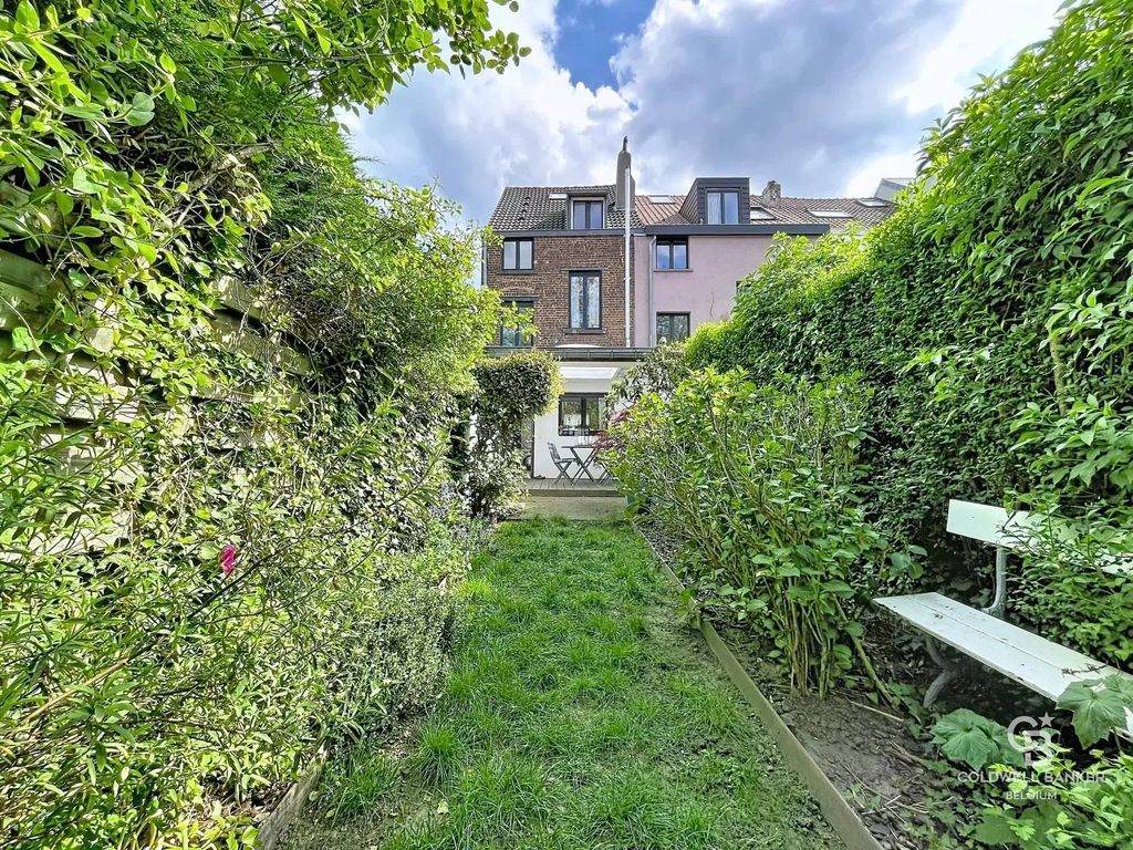 Роскошный дом 155 м2 в продажа Uccle, Бельгия