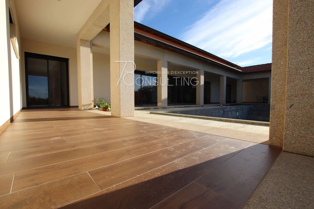 LuxusHaus mit 8 Zimmern zu verkaufen in VieilleToulouse, Frankreich