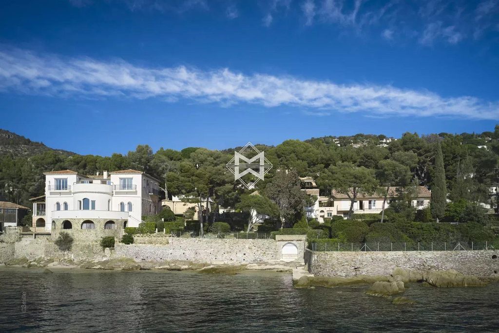 21 room luxury House for sale in Le Lavandou, France 120931785
