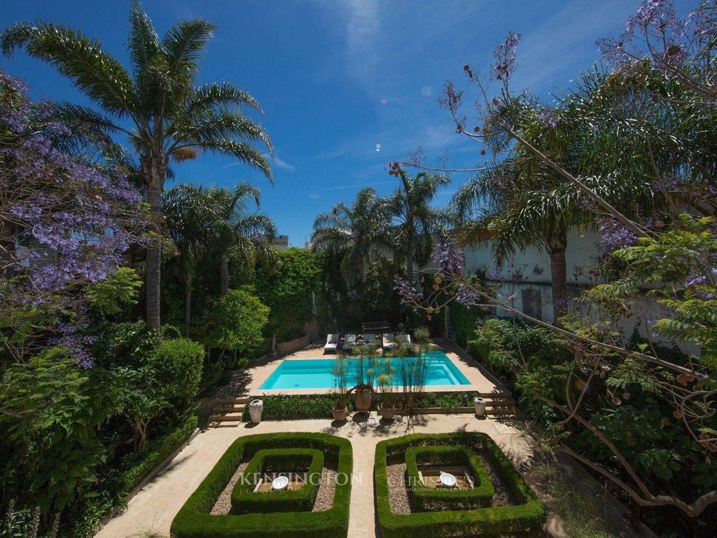 19 room luxury Villa for sale in Tangier, Morocco 40739361