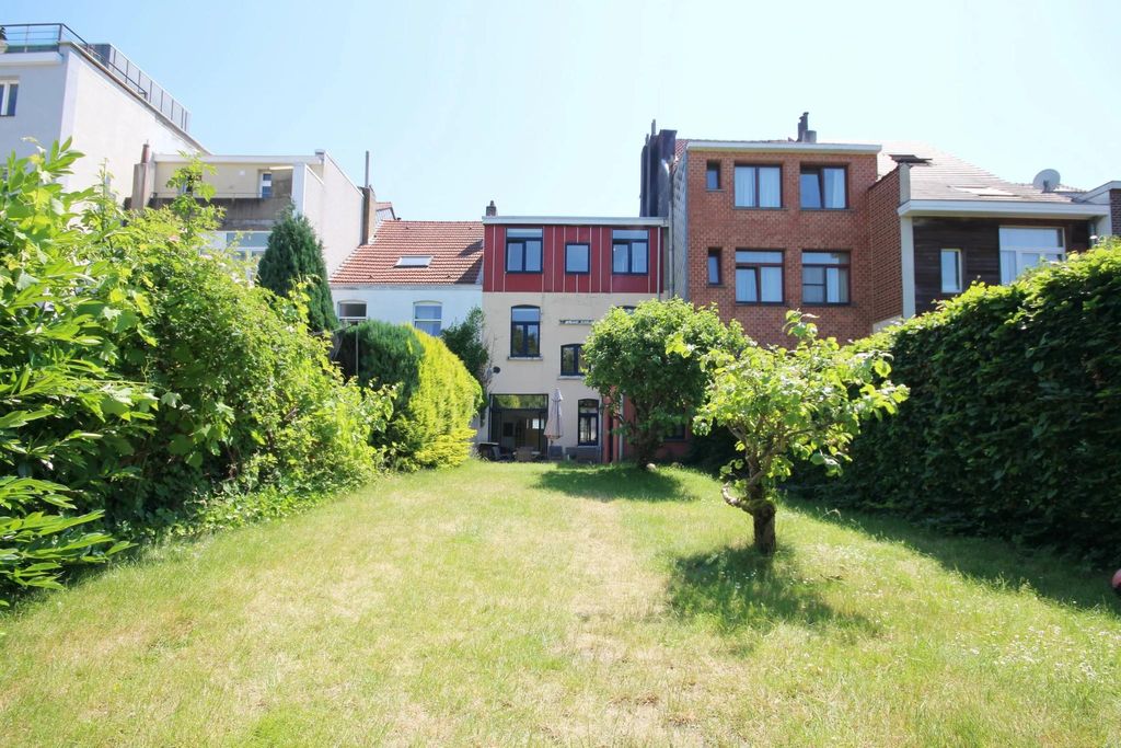 Maison de luxe de 6 pièces en vente à Bruxelles (Etterbeek), Bruxelles