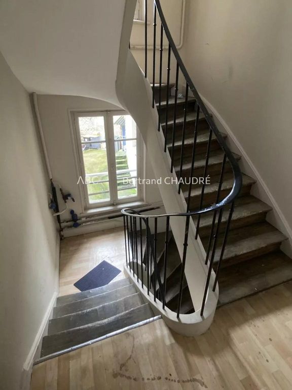 Luxury apartment complex for sale in Reims, Grand Est 129401328