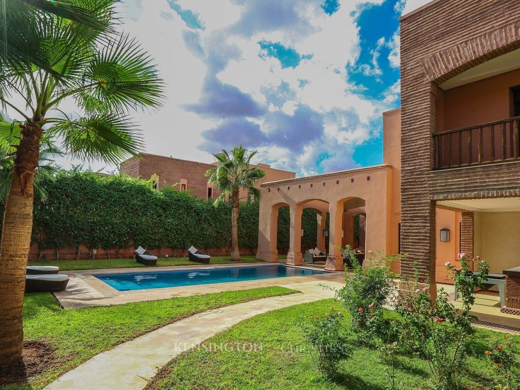 13 room luxury Villa for sale in Marrakech, Région de MarrakechTensift