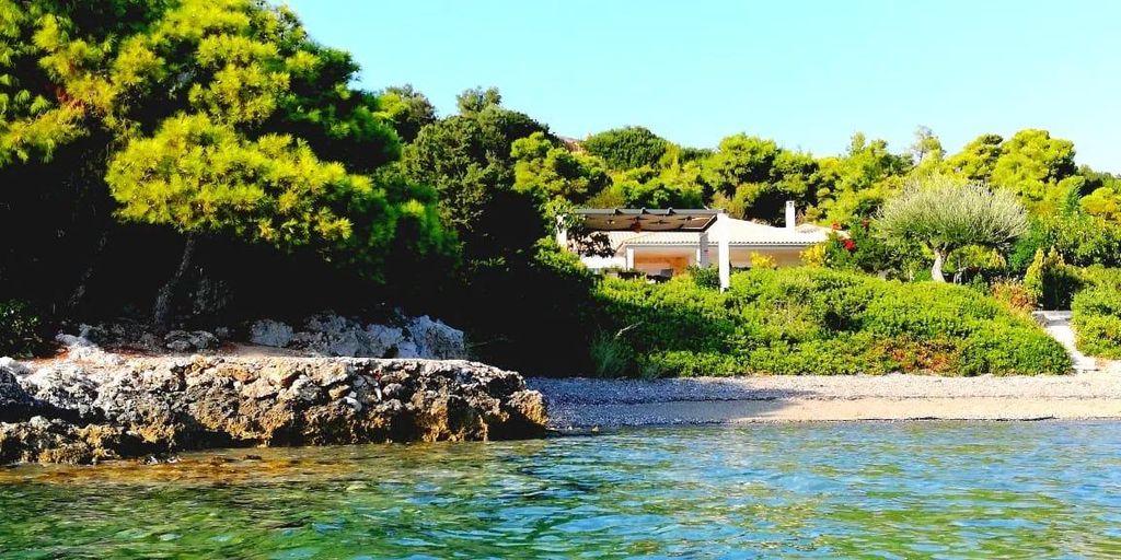 10 room luxury Villa for sale in Loutraki, Greece 118614485