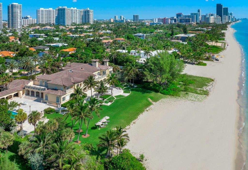 Luxury Villa for sale in 355 Ocean Blvd, Miami Beach, MiamiDade