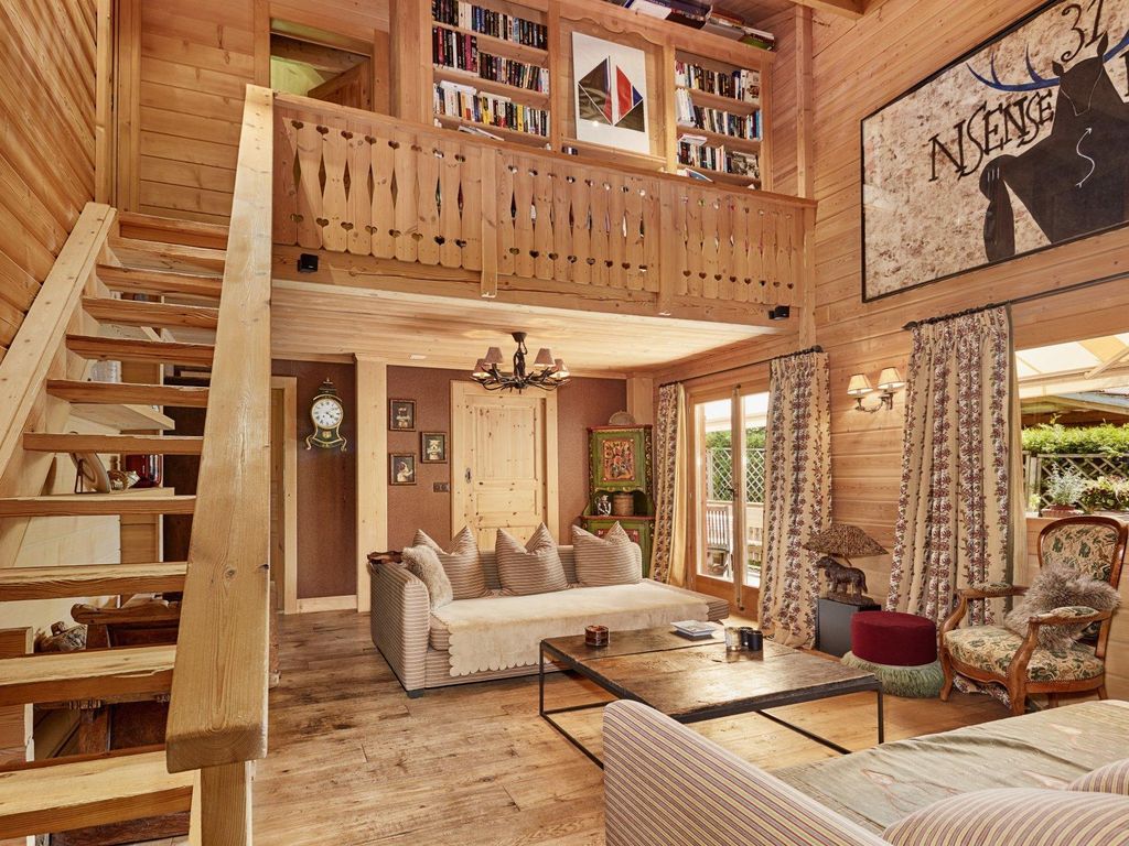 Luxury chalet for rent in Gstaad, Bern 79031105