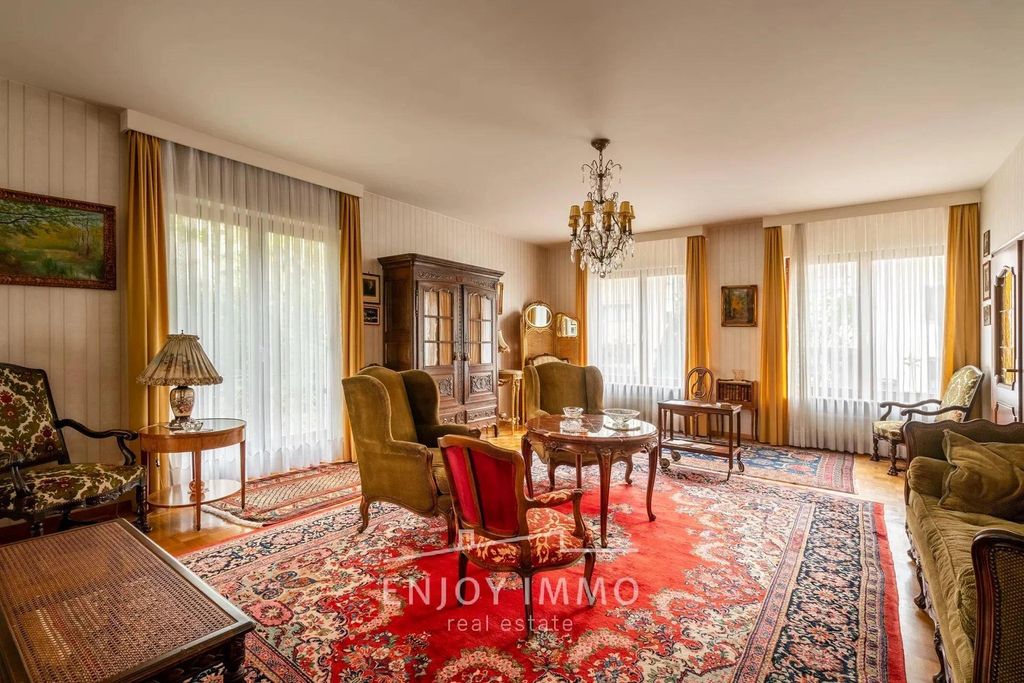 10 room luxury House for sale in Luxembourg 128278661