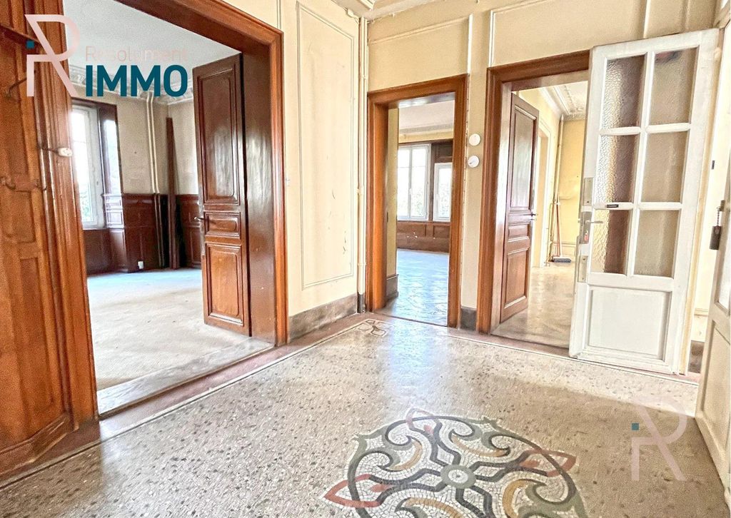 8 room luxury Villa for sale in Colmar, France 128694956