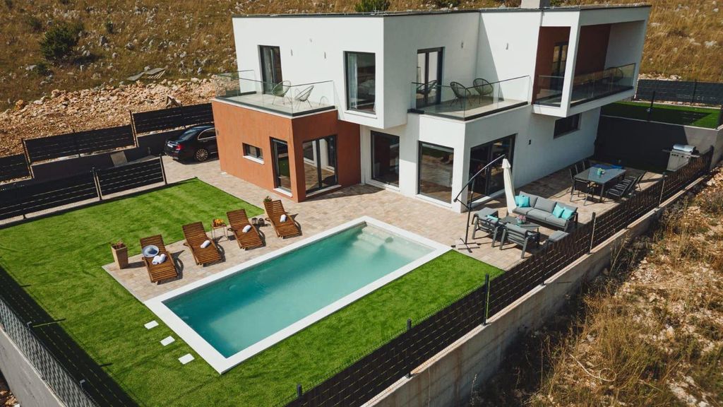 Luxury House for sale in Split, Croatia 129316324