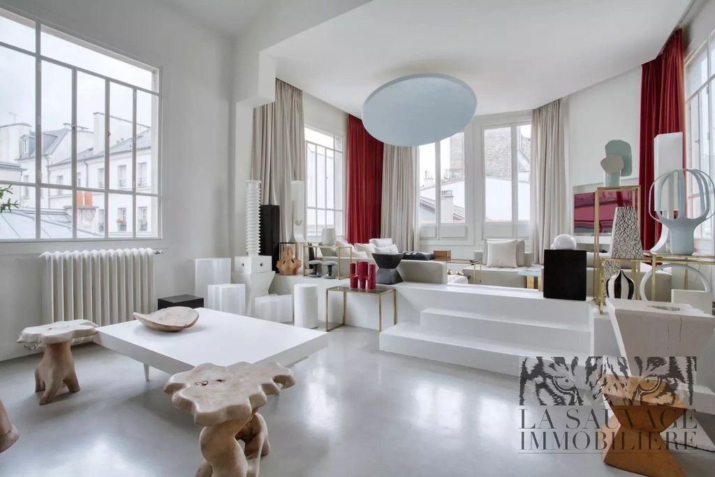 2 bedroom luxury Apartment for sale in Canal Saint Martin, Château d