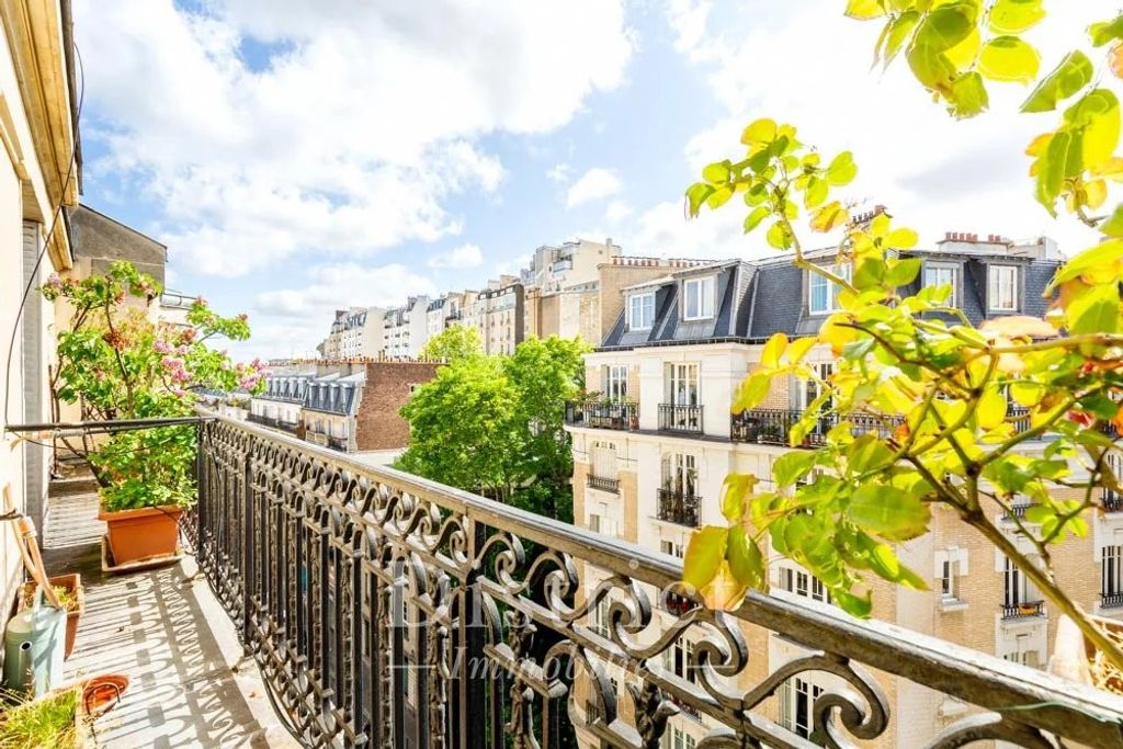 Luxuriöses 8 Zimmern Duplex zu verkaufen in Montmartre, Abbesses