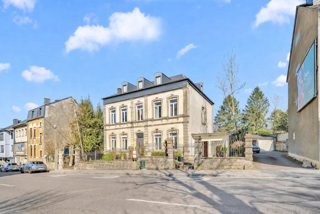 Элитный дом 350 м2 в продажа Arlon, Бельгия